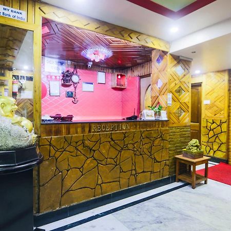 Hotel O Knight Inn Shillong Buitenkant foto