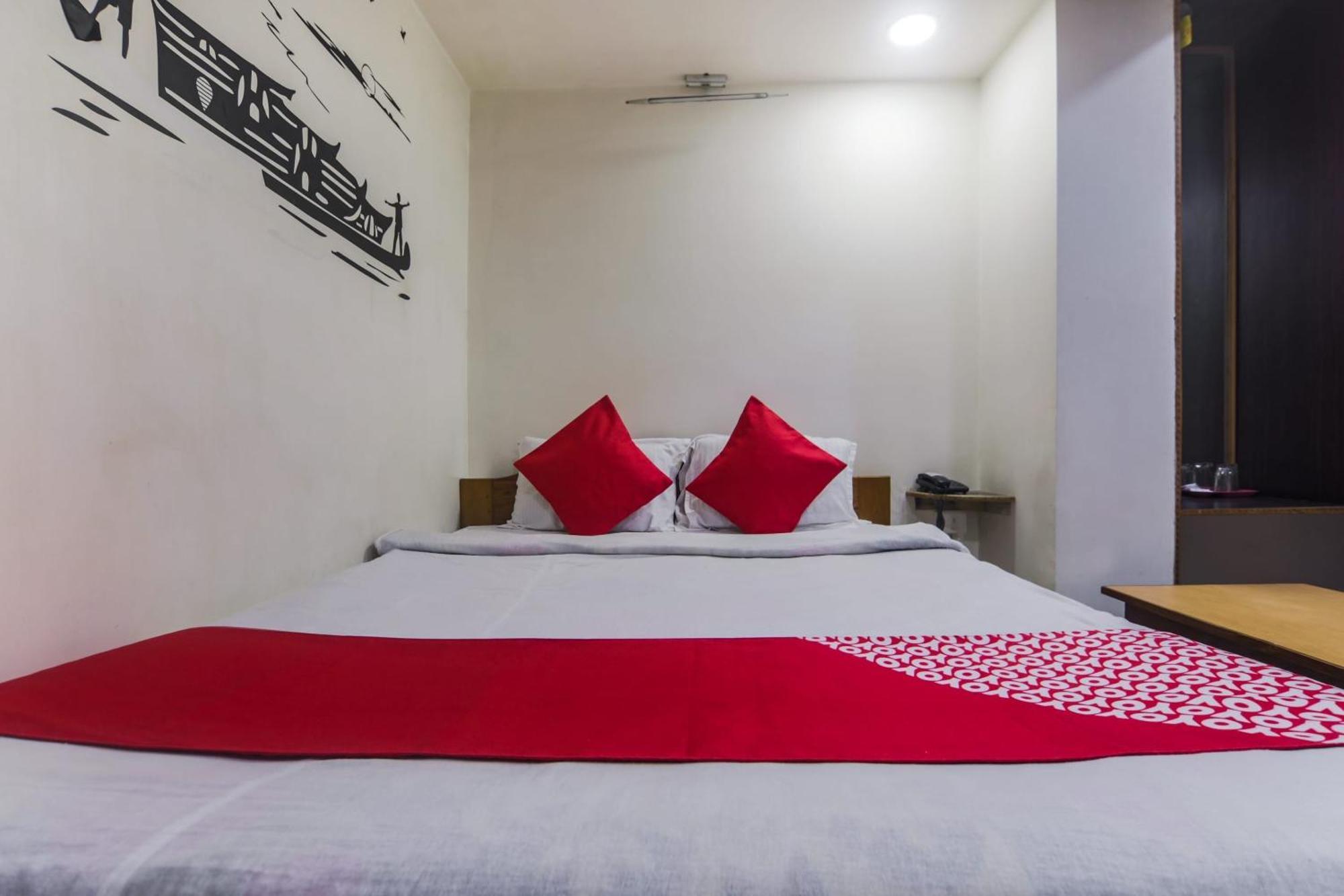 Hotel O Knight Inn Shillong Buitenkant foto